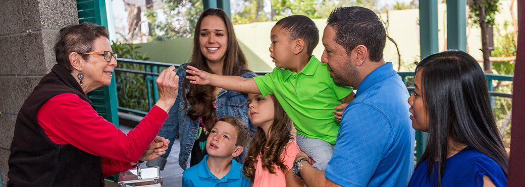 volunteers with family